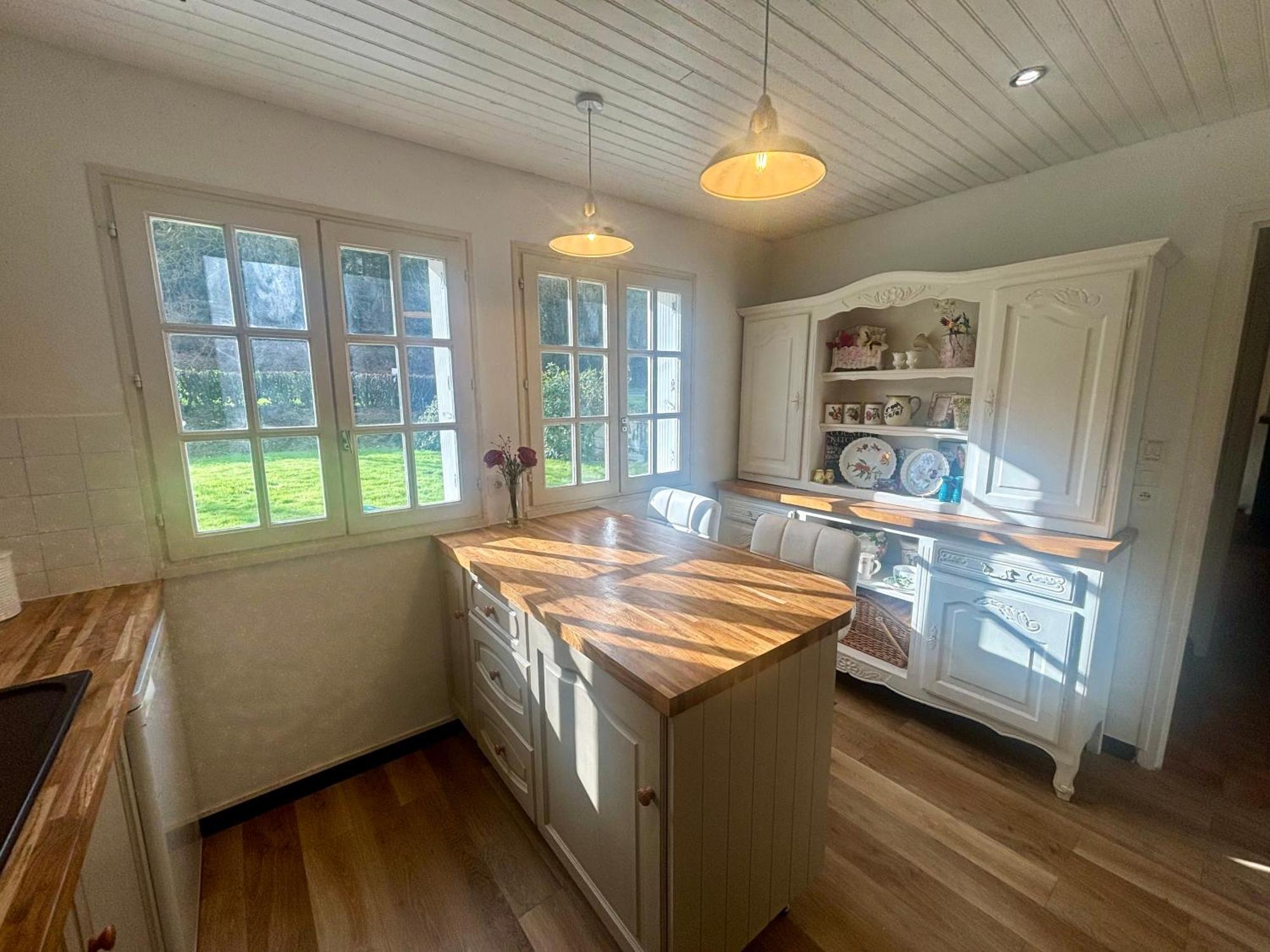 Fontaine Blanche River View, Large Patio & Garden In Central Brittany With Starlink Wifi Treffrin المظهر الخارجي الصورة
