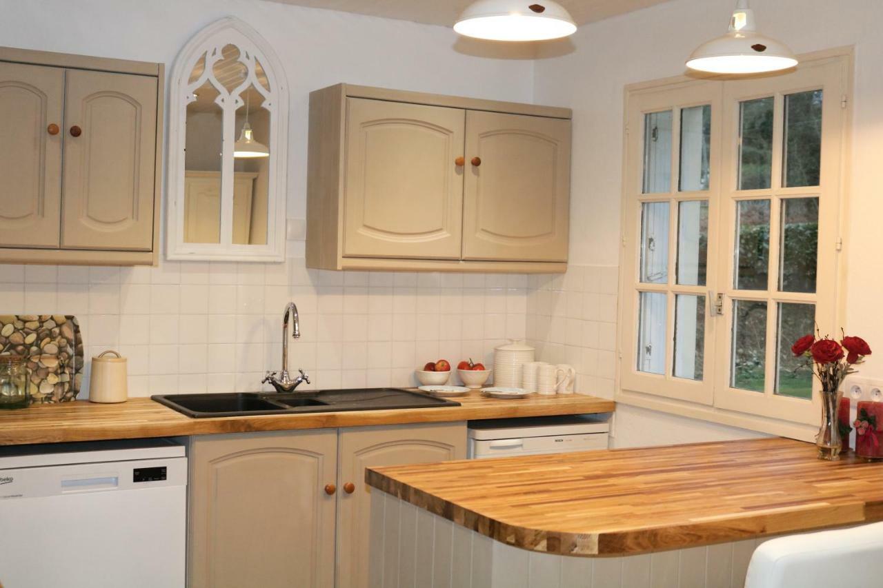 Fontaine Blanche River View, Large Patio & Garden In Central Brittany With Starlink Wifi Treffrin المظهر الخارجي الصورة