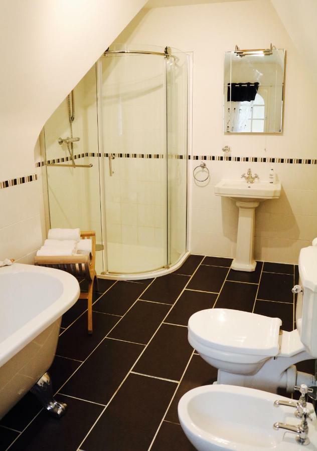 Fontaine Blanche River View, Large Patio & Garden In Central Brittany With Starlink Wifi Treffrin المظهر الخارجي الصورة